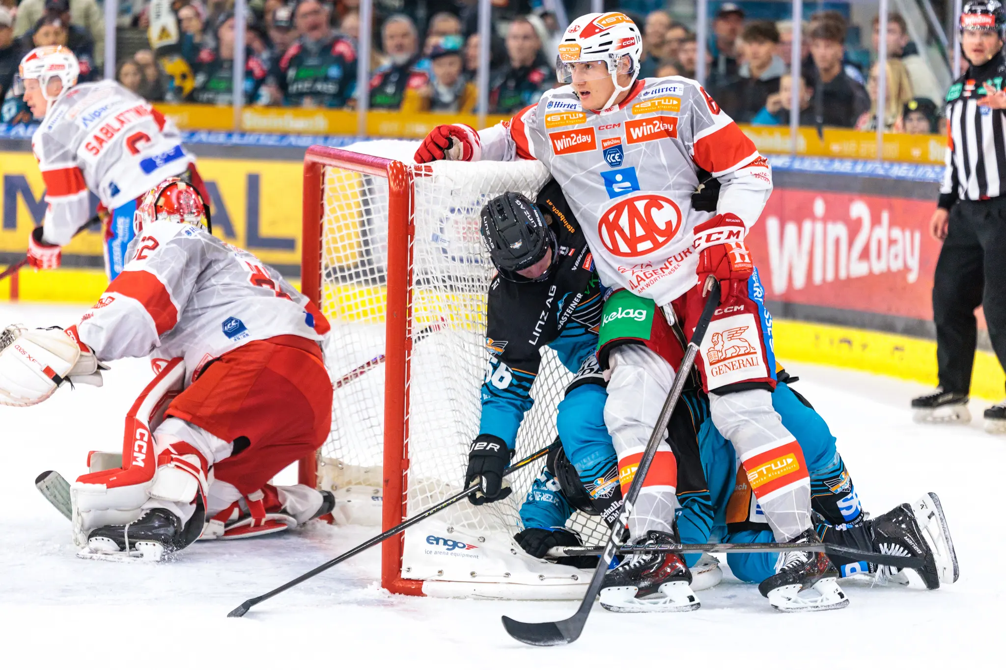 Mursak schockt Black Wings: Klagenfurter jubeln nach Eishockey-Krimi