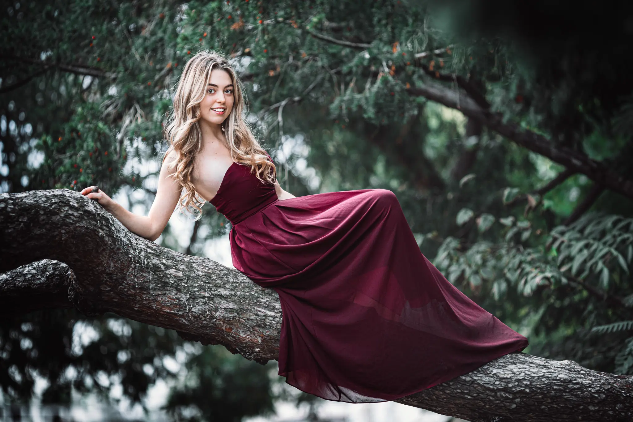 Der Look entsteht im Detail: Valentinas Porträt-Shooting im Stadtpark